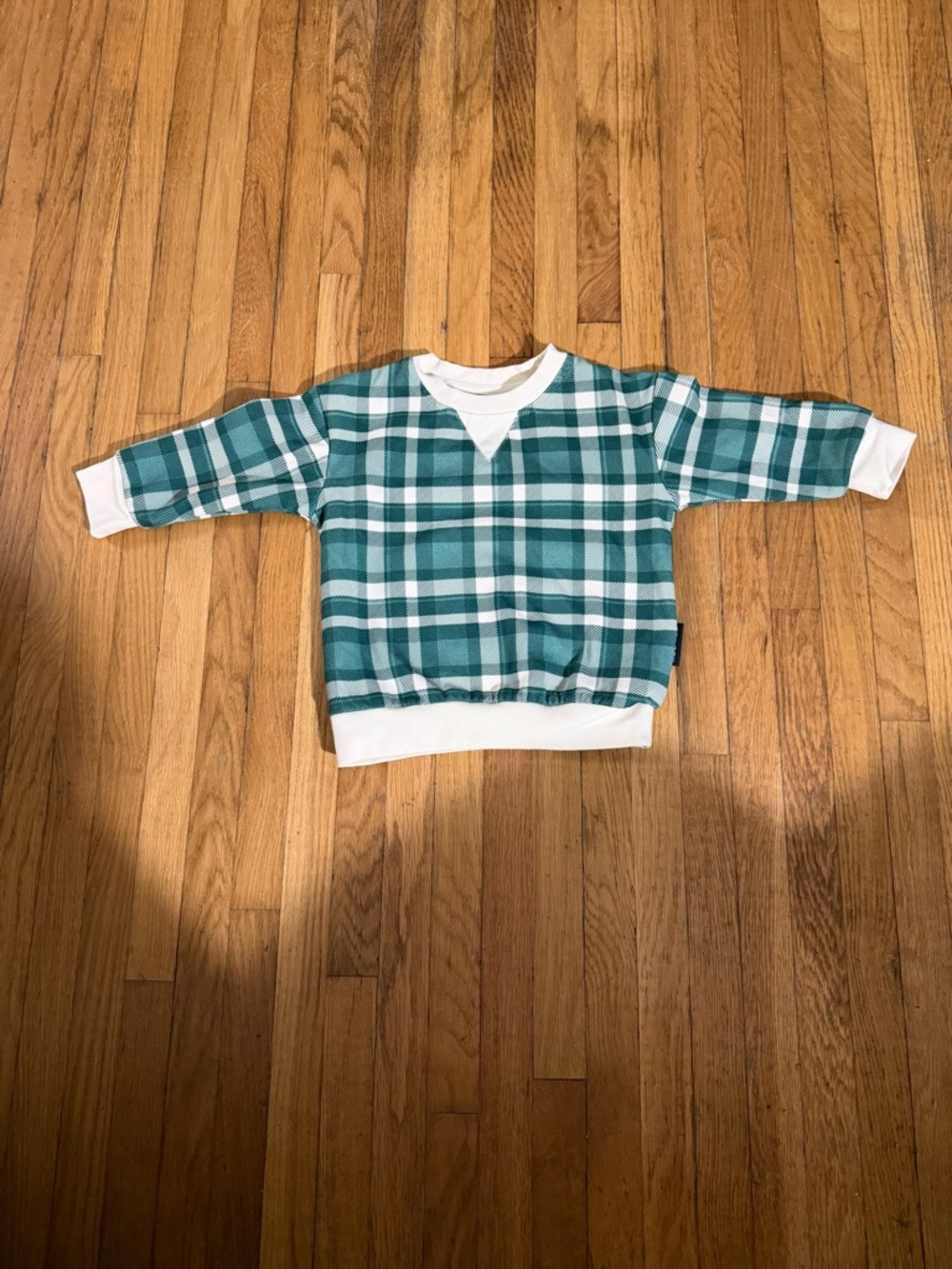 Trilogy 18/24 Green Plaid Holiday crewneck